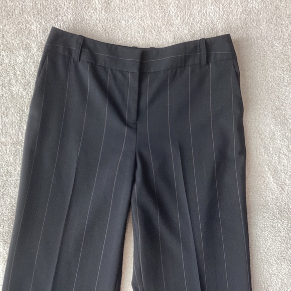 LOFT Pinstripe "Laura" Wide Leg Pants - 6P - Picture 5 of 6